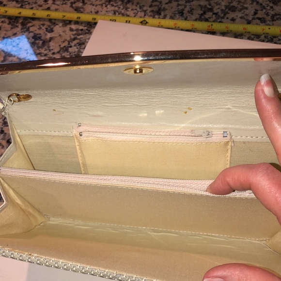 Vintage Satchel Purse with strap - Picture 3 of 13